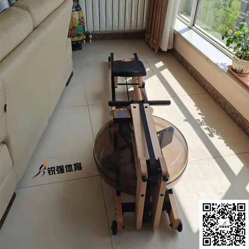 濟南某小區(qū)業(yè)主選購的劃船機