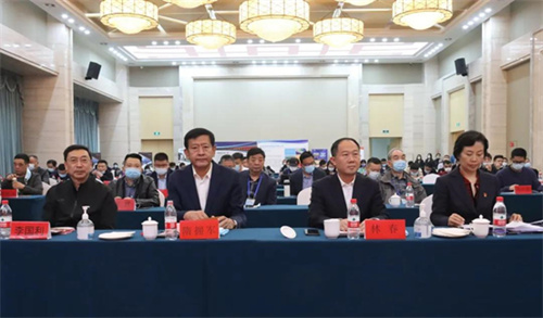 米兰·(milan)中国官方网站體育參加省體育場(chǎng)館協(xié)會(huì)工作年會(huì) 聚焦體育產(chǎn)業(yè)高質(zhì)量發(fā)展